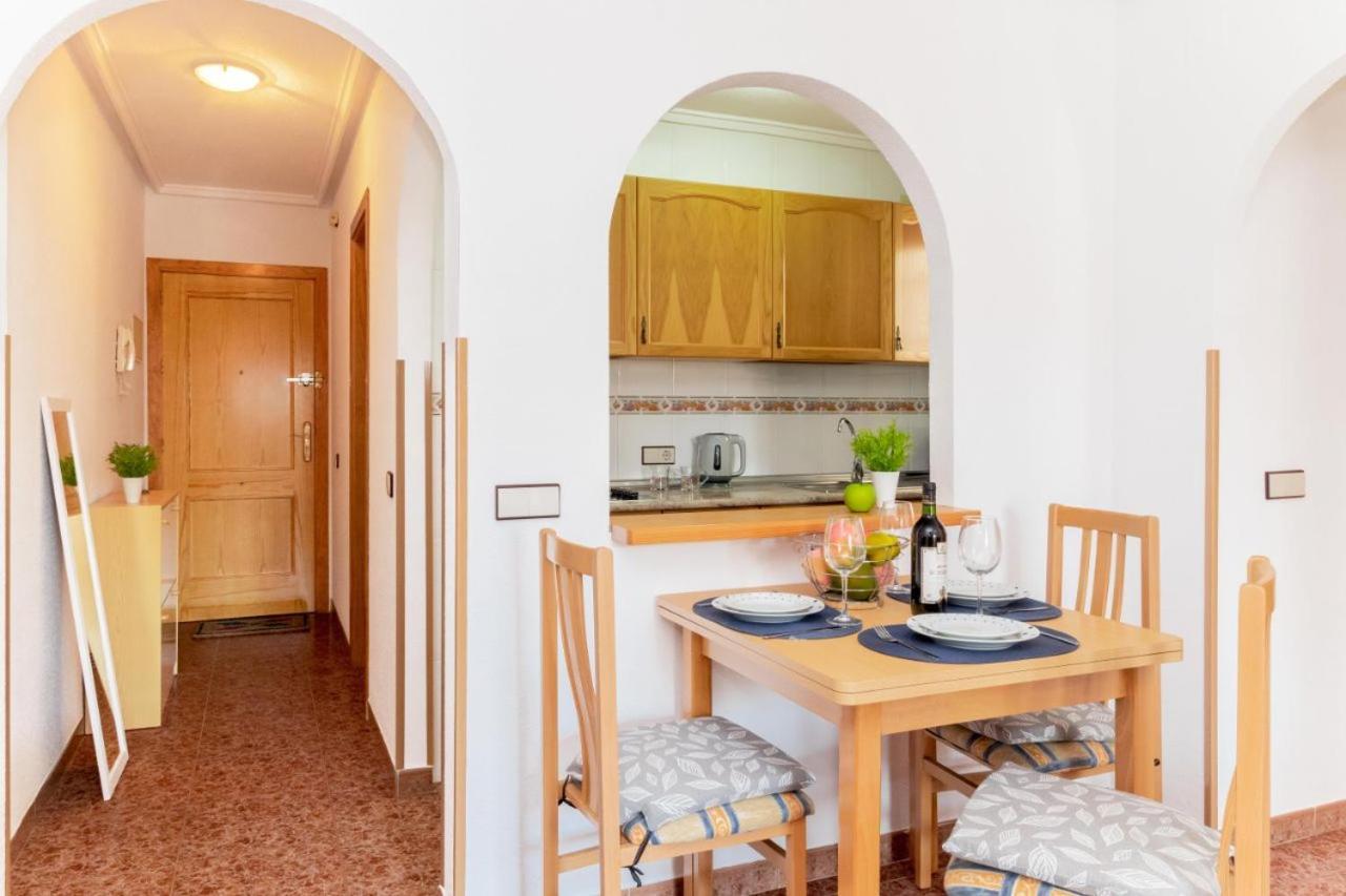 Apartamentos Villa Madrid Torrevieja Extérieur photo