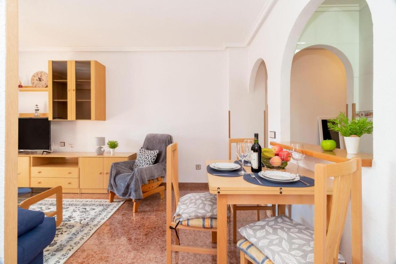 Apartamentos Villa Madrid Torrevieja Extérieur photo